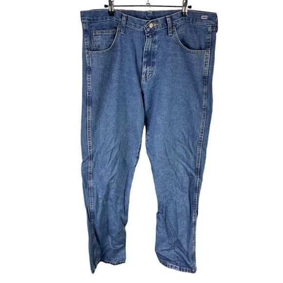 Wrangler Straight Jeans 35x32 Men’s Dark Wash Pre-Owned [#3884] - Picture 1 of 6